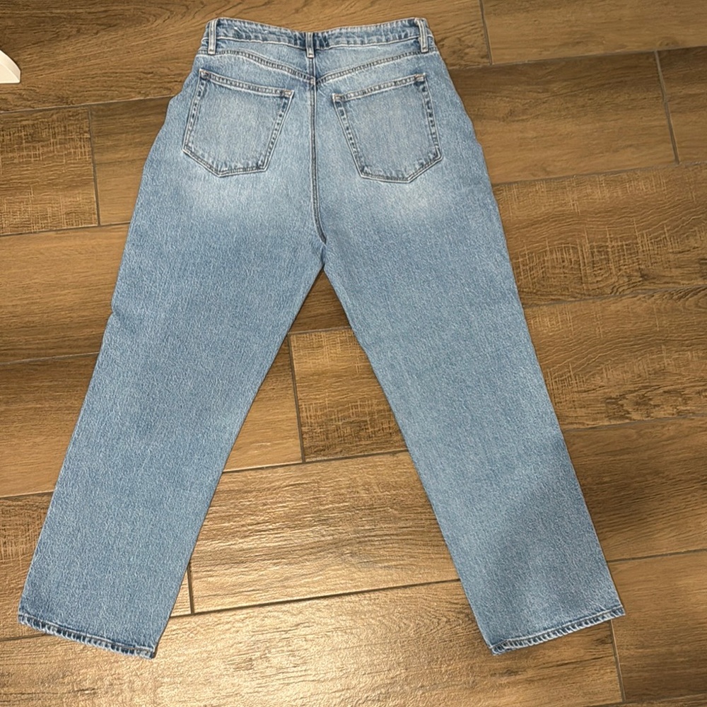 LOFT Blue Straight Leg Jeans with Modern Cropped Length - aka mom jeans - Picture 5 of 7